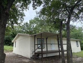 Building Photo - 405 Hilltop Meadows Ct