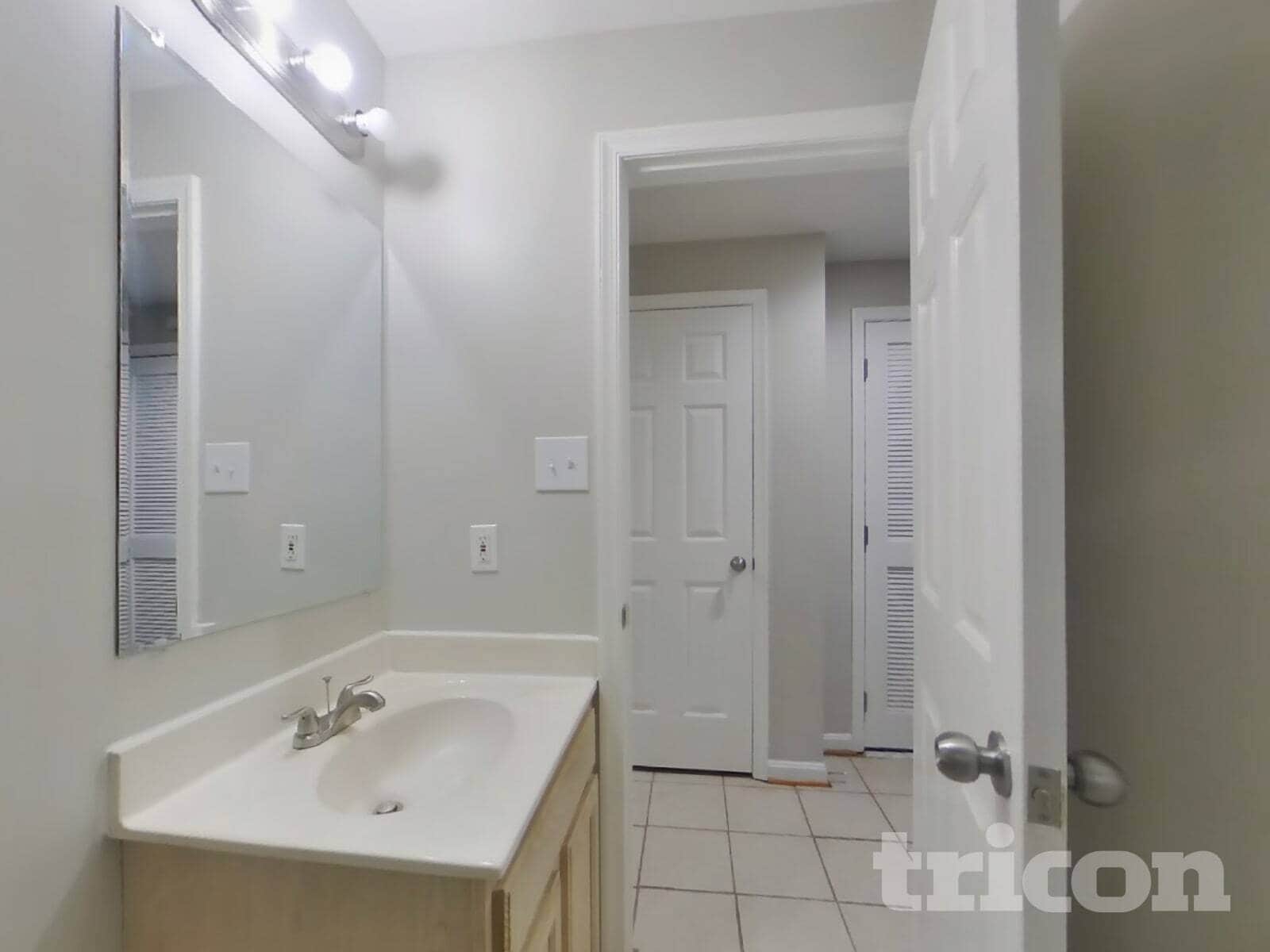 Building Photo - 7902 Heatherleigh Pl