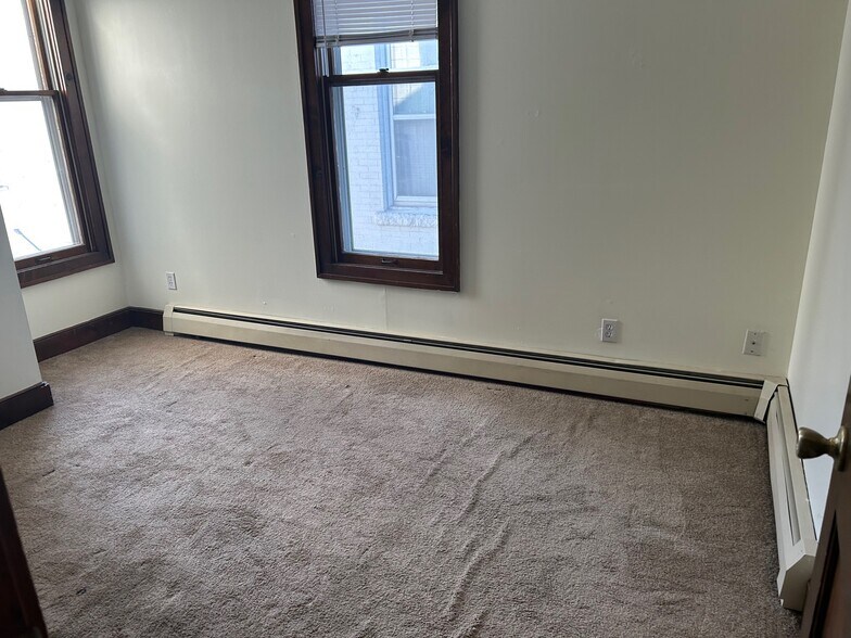 Bedroom - 2432 Stevens Ave