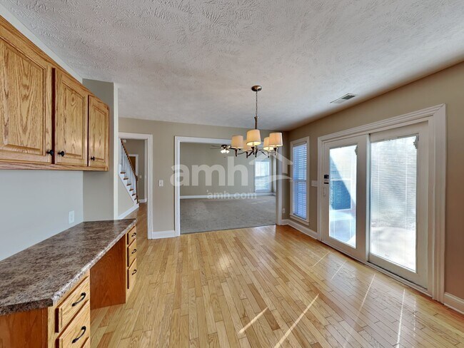 Building Photo - 4321 Roxburghe Ct