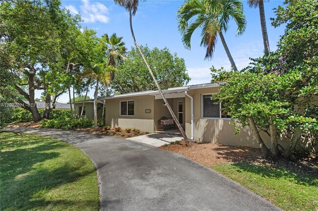 Building Photo - 6845 SW 129th Terrace