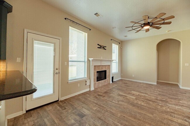 Building Photo - 27210 Afton Way