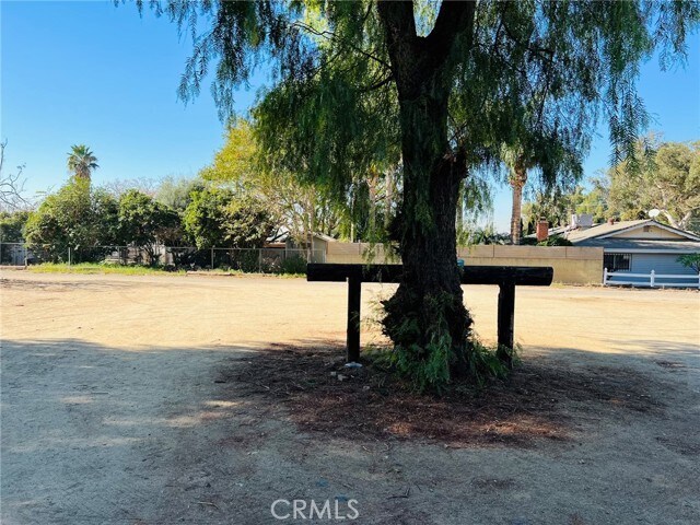 Building Photo - 430 Seventh St