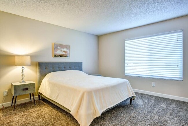 Building Photo - 935 Johnfer Way