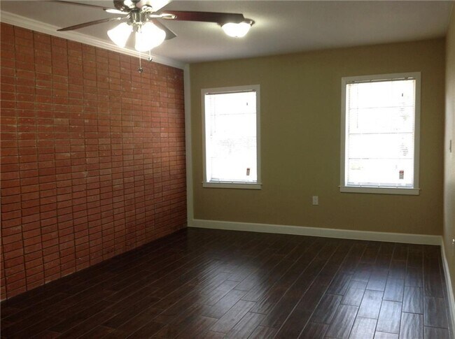 Building Photo - 11511 Whitewing Ave