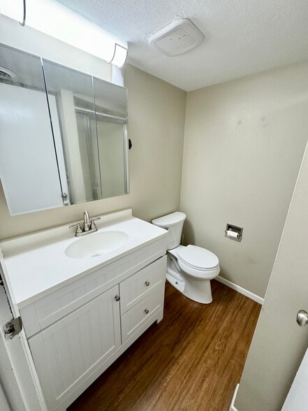 Bathroom - 519 W Valley Dr