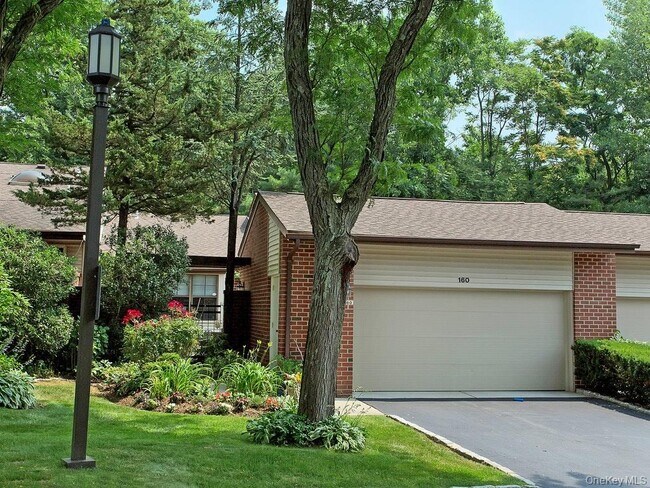 Building Photo - 160 Dove Hill Dr