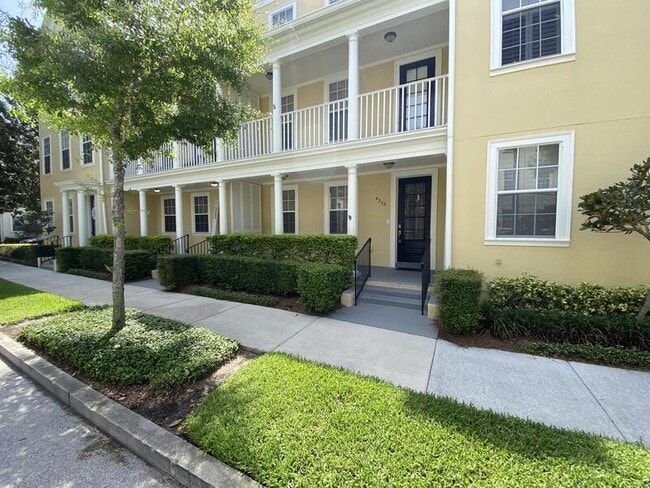 Building Photo - 4570 Virginia Dr