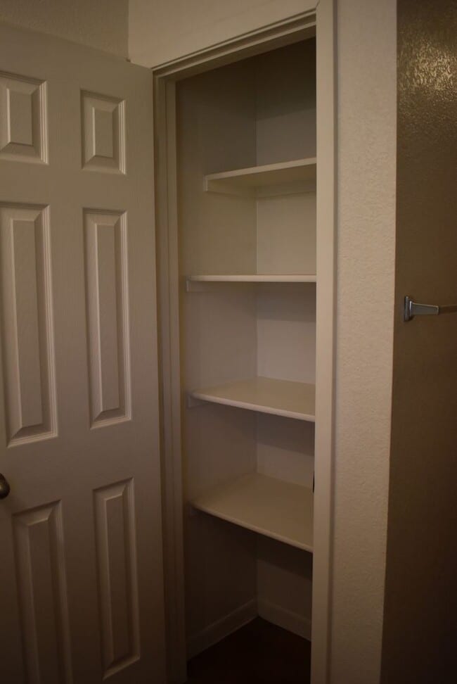 Building Photo - 316 Elbert Ln