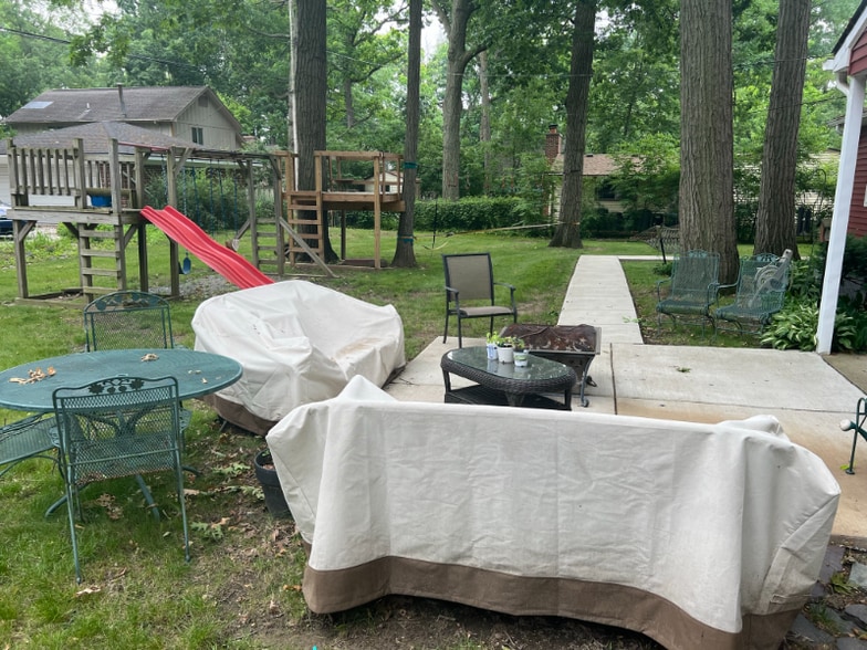 Building Photo - 3329 Maple Dr