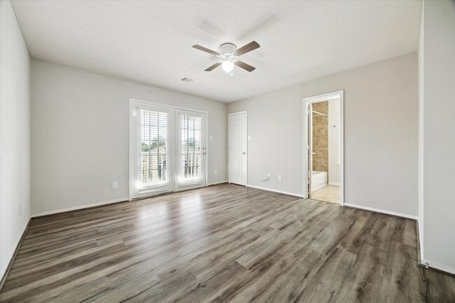 Building Photo - 20566 Sycamore Crest Ln
