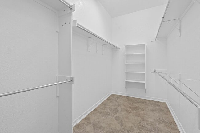 Building Photo - 13271 Mesa Verde Dr