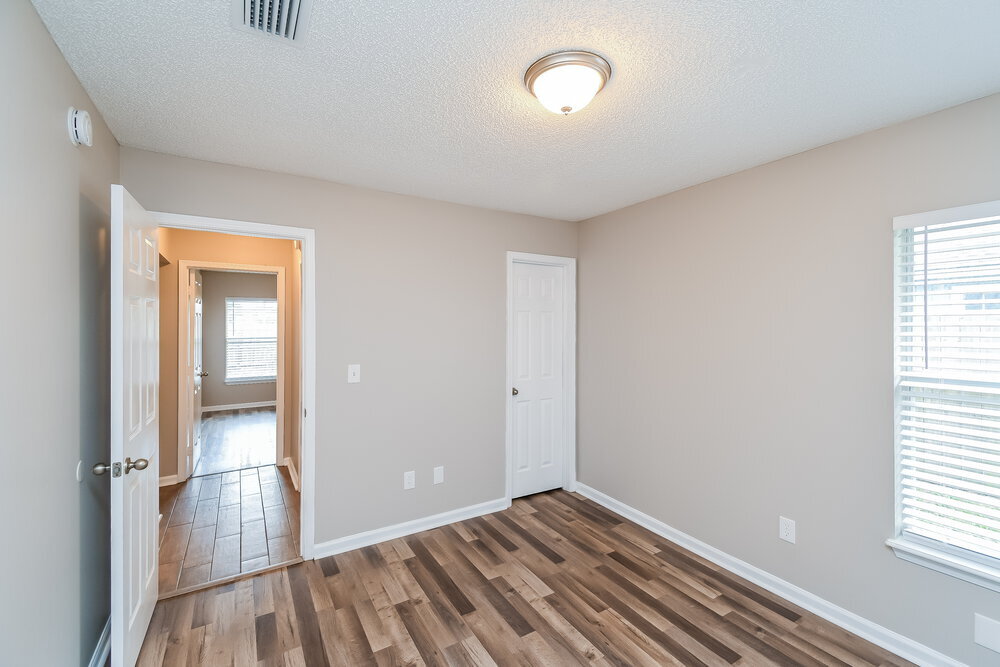 Building Photo - 3159 Fox Squirrel Dr