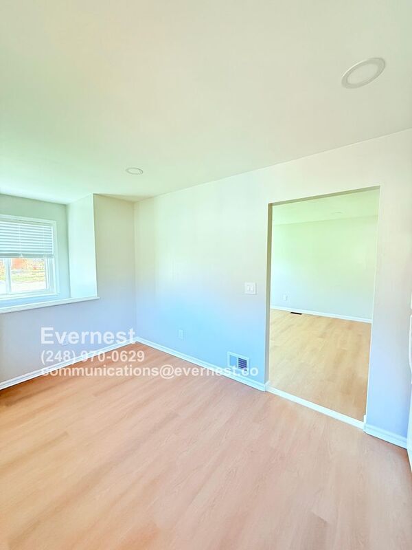 Building Photo - 20931 Vermander Ave