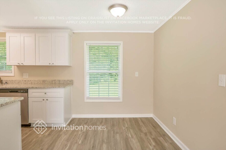 Building Photo - 60 Lemon Pl