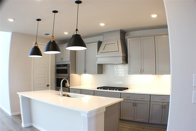 Building Photo - 14461 Mietner St