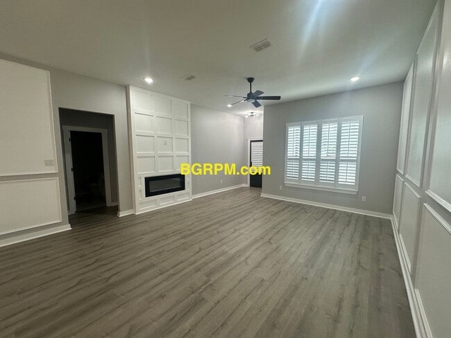 Building Photo - Brand New Construction!