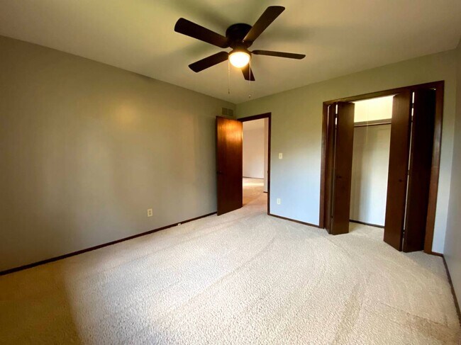 Building Photo - 117 Juniper Drive