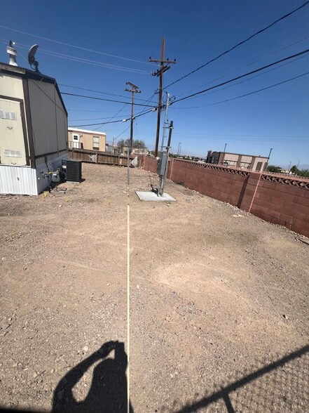 Building Photo - 203 Shoshone Ln
