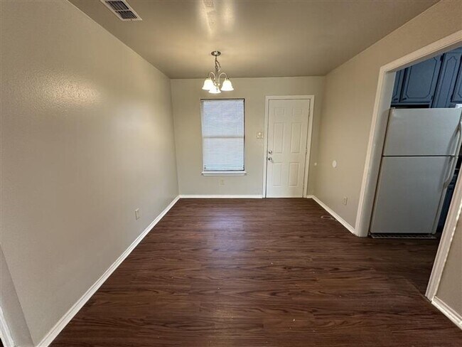 Building Photo - 12758 Candleridge Dr