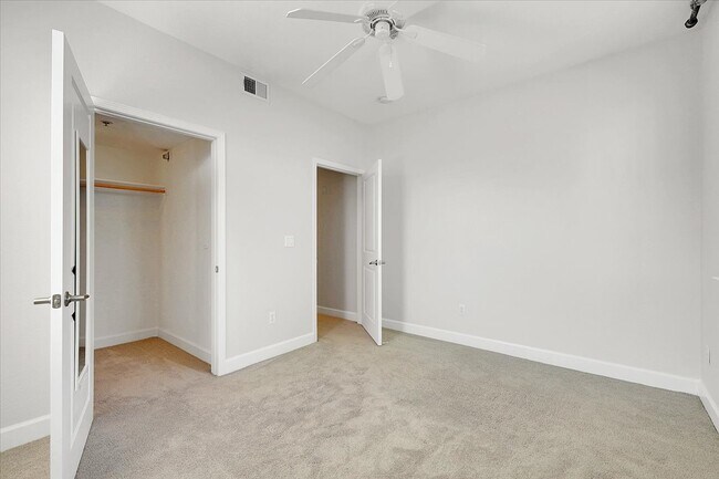 Building Photo - 1501 Secret Ravine Pkwy