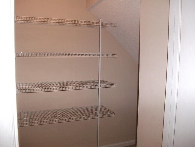 Building Photo - 9 Hannah Cole Dr