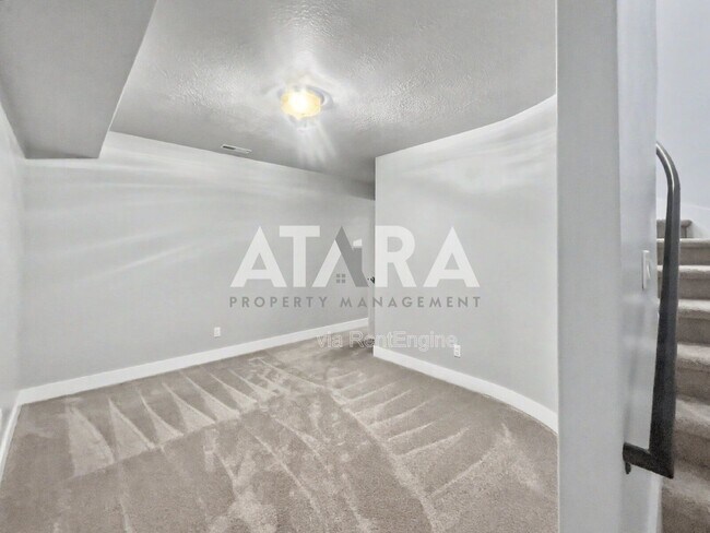 Building Photo - 9167 S Galette Ln