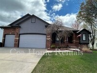 Building Photo - Beautiful Andover Property