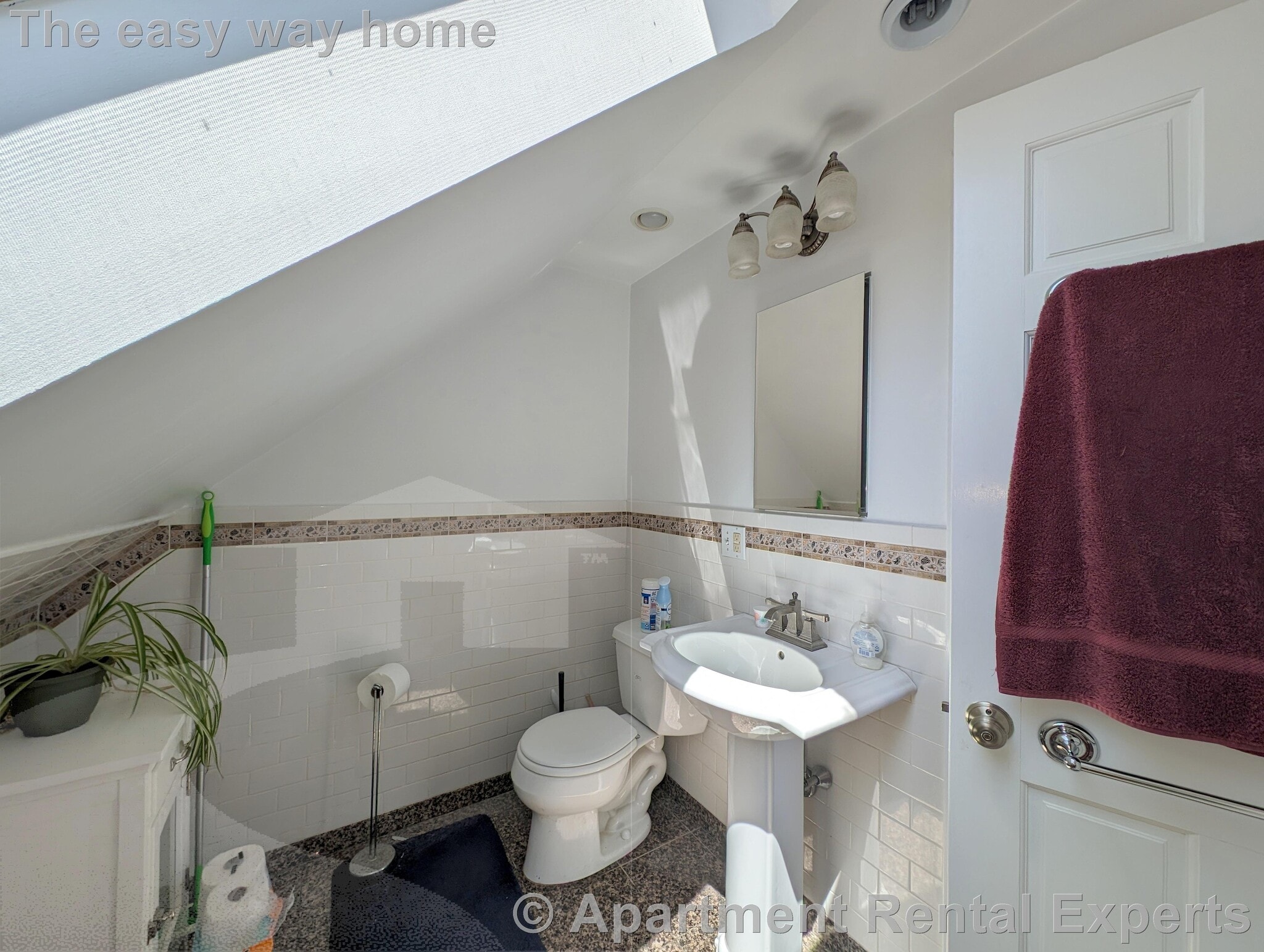 Building Photo - 36 Orchard St