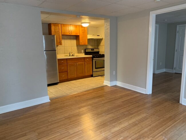 Building Photo - 50 Kenmore Ave