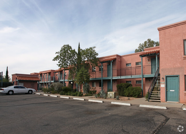 Primary Photo - Copper View Apartments