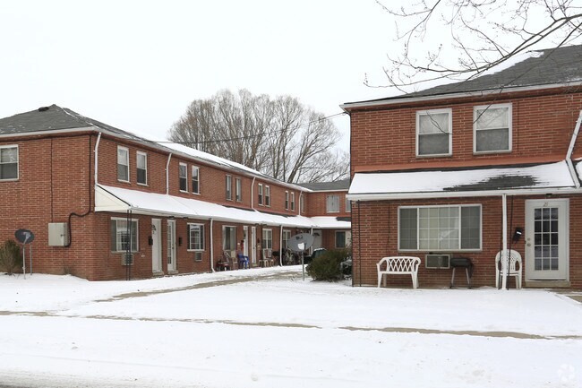 Building Photo - Oberlin Gardens Apartments
