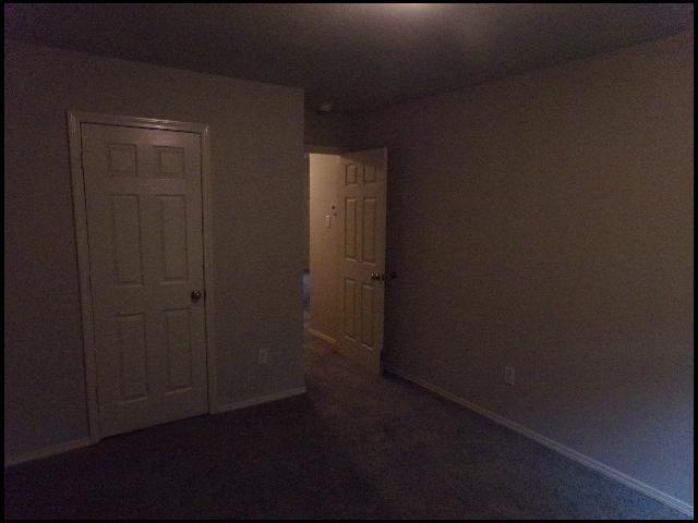 Building Photo - 6097 Saddle Hill Dr