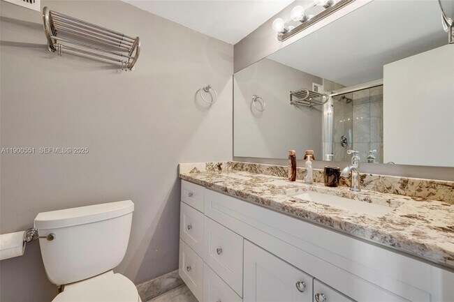 Building Photo - 3725 S Ocean Dr