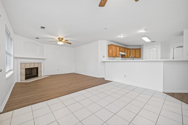 Building Photo - 10027 Encino Cove Ct