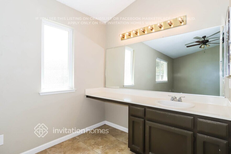 Building Photo - 4913 Adorn Ct