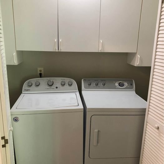 Building Photo - 207 Coachman Dr