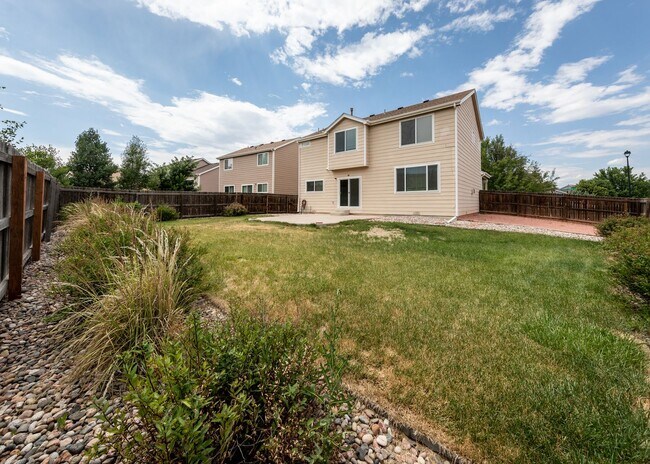 Building Photo - Lovely Home on East Side Near Military bas...