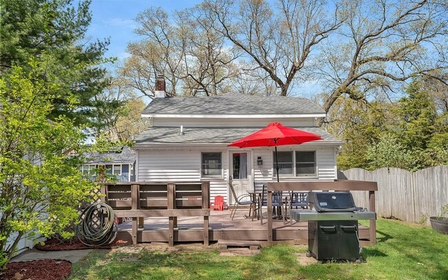 Building Photo - 15802 Beach Dr
