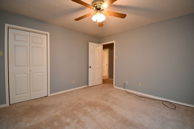 Building Photo - 2 Bedroom Duplex in Ruston