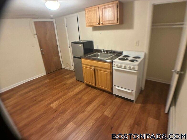 Building Photo - 53 S Huntington Ave