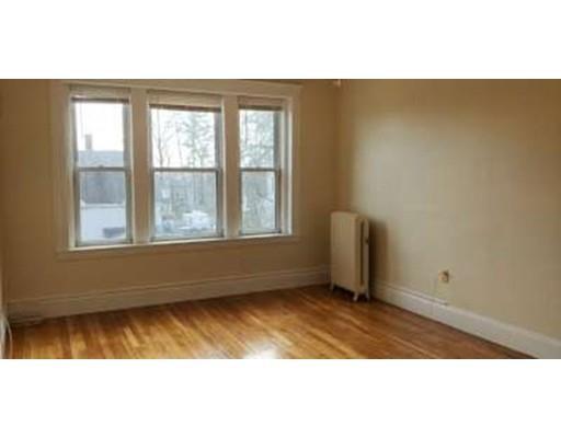 Building Photo - 31 Dennison Ave