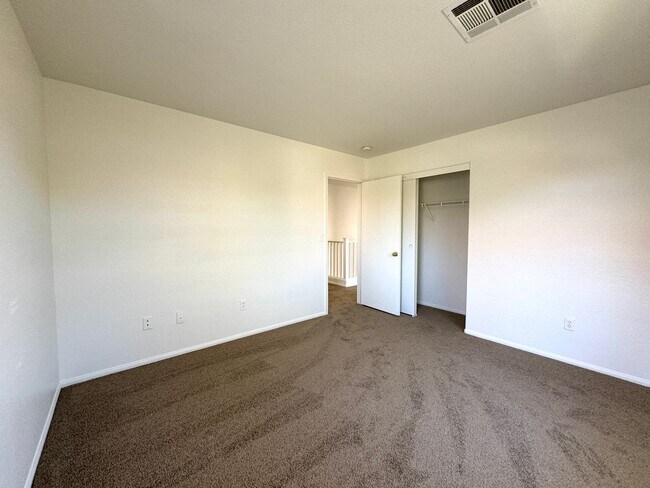 Building Photo - 6839 Scarlet Flax St