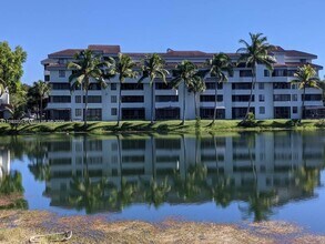 Building Photo - 8335 SW 152nd Ave