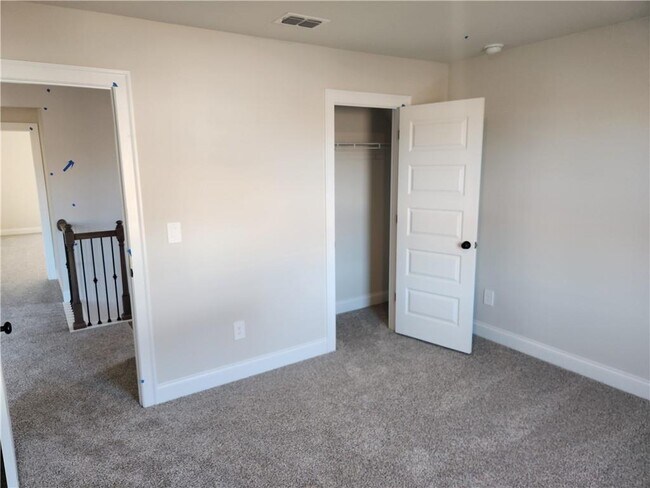 Building Photo - 1398 High Fls Ln