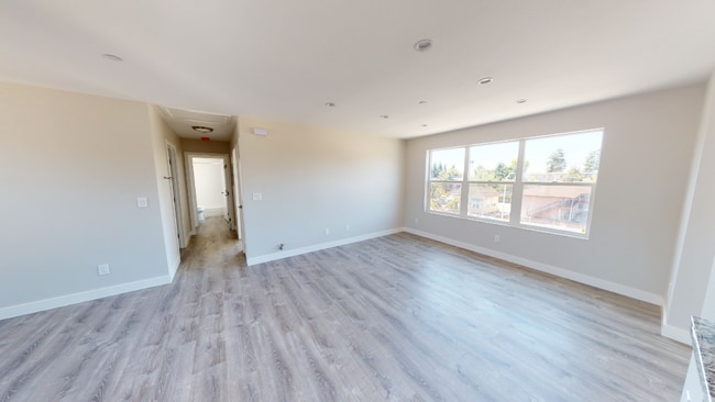 Building Photo - Gorgeous Modern Townhome, easy access to freeway & UCSC, downtown & beaches - OPEN HOUSE 12/6, 11...