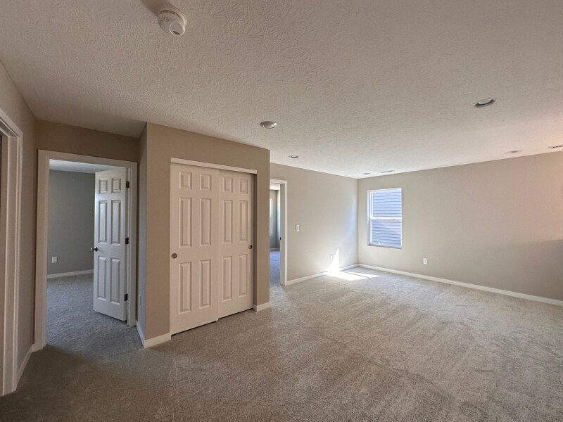 Building Photo - 7044 Unitas Loop