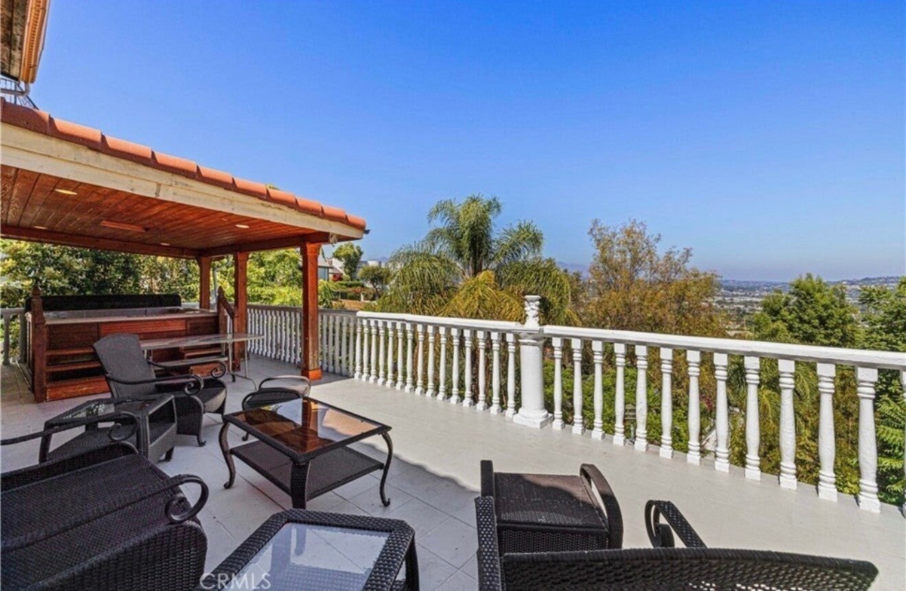 Building Photo - 3916 Carnavon Way