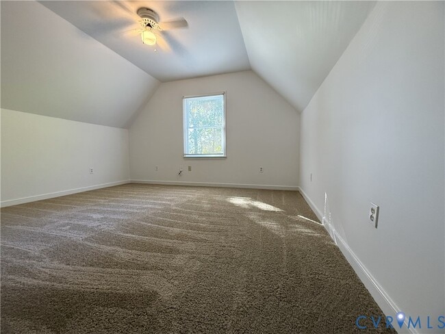 Building Photo - 11025 Poachers Run