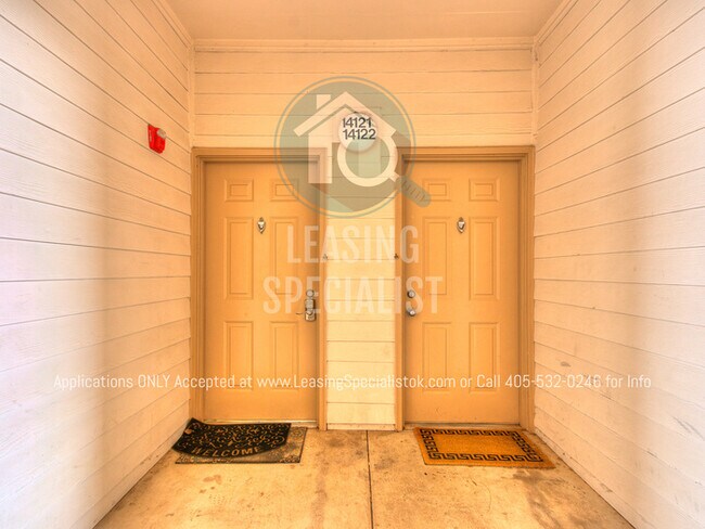 Building Photo - HALF OFF 1ST MONTHS RENT MOVE - IN SPECIAL...